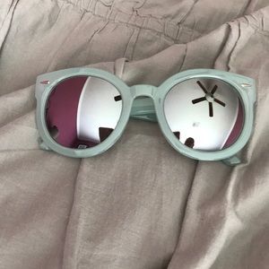 Urban Outfitters “throwin’ shade” sunglasses